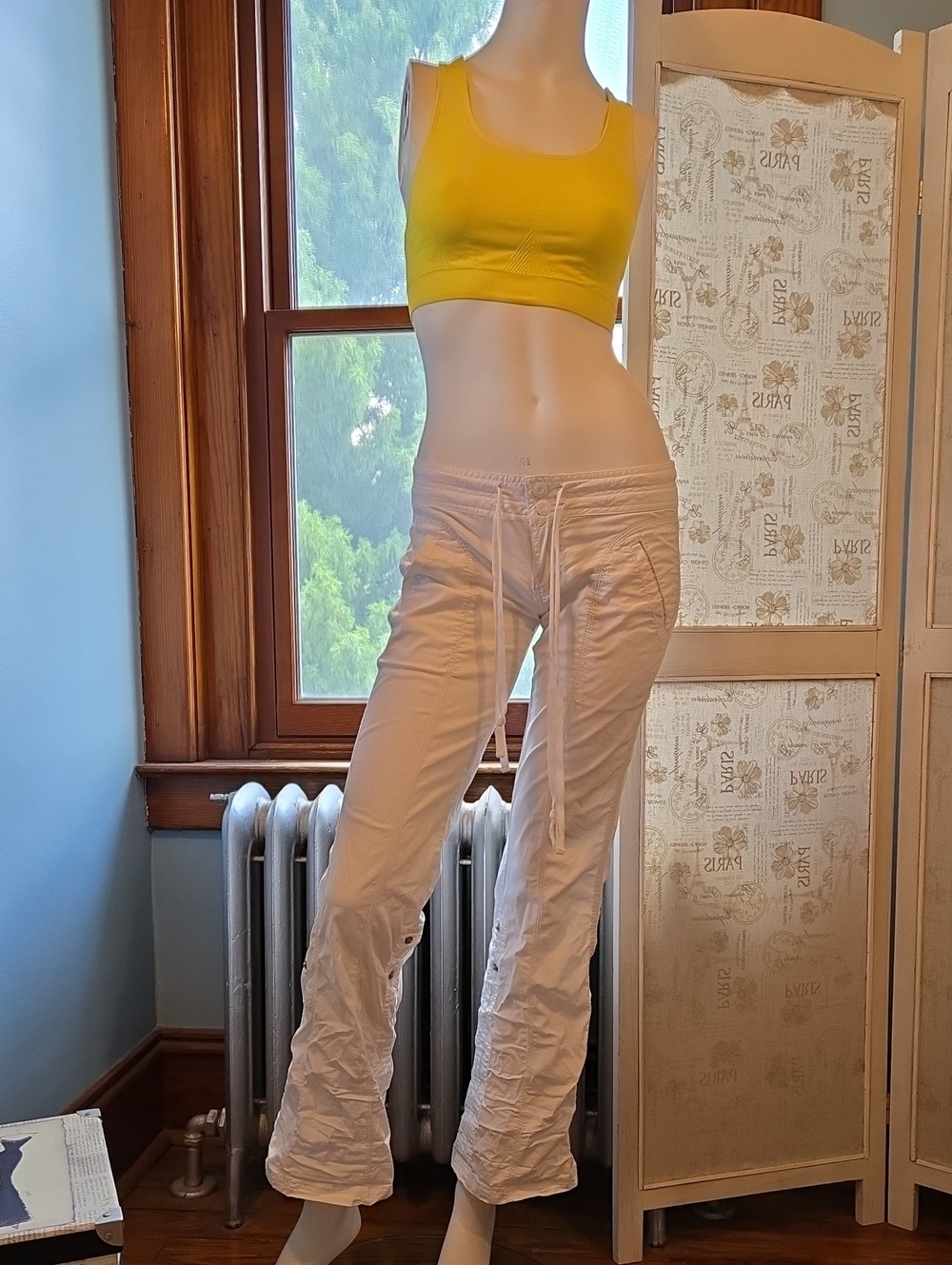 Hollister Women's White Drawstring Cargo Crop Pants